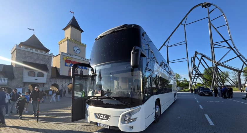 Jedź autokarem do EnergyLandii – komfortowo, bezpiecznie i bez stresu!