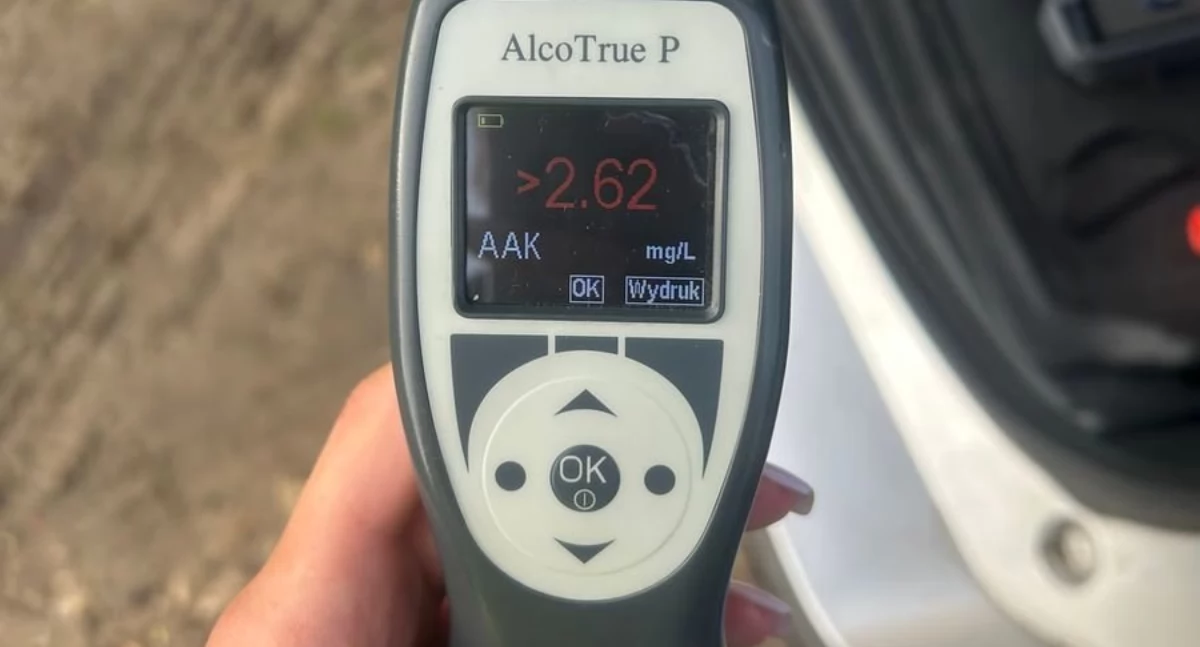 Kompletnie pijany kierowca jechał do pracy. Wpadł podczas kontroli