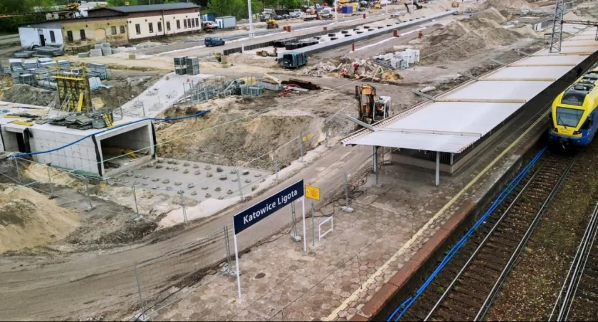 W Katowicach wykoleił się wagon pociągu. Inne składy musiały jeździć objazdami, a niektóre zostały odwołane