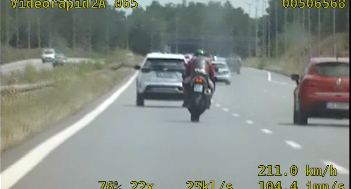 Pędził na autostradzie A4 motocyklem 236 km/h. Okazało się, że nie ma prawa jazdy