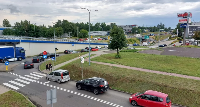 Dzień dobry Katowice. Wiadukt na S86 może być nadal zalewany