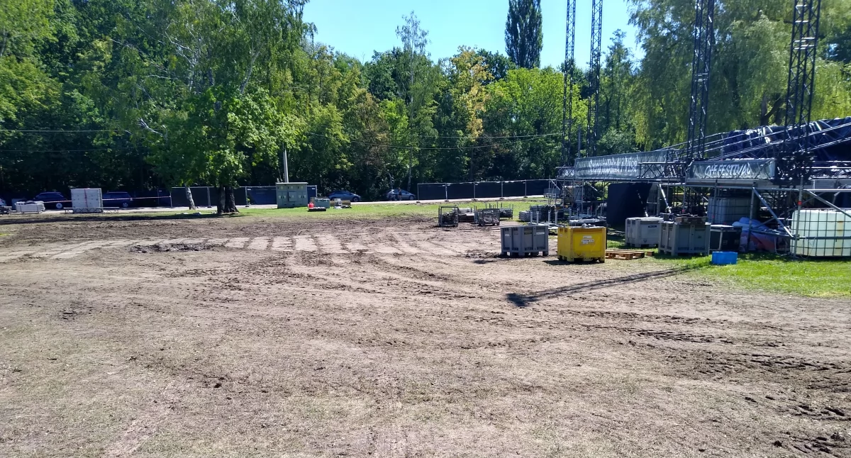 Dzień dobry Katowice. Sprzątanie po OFF Festivalu będzie trwało długo
