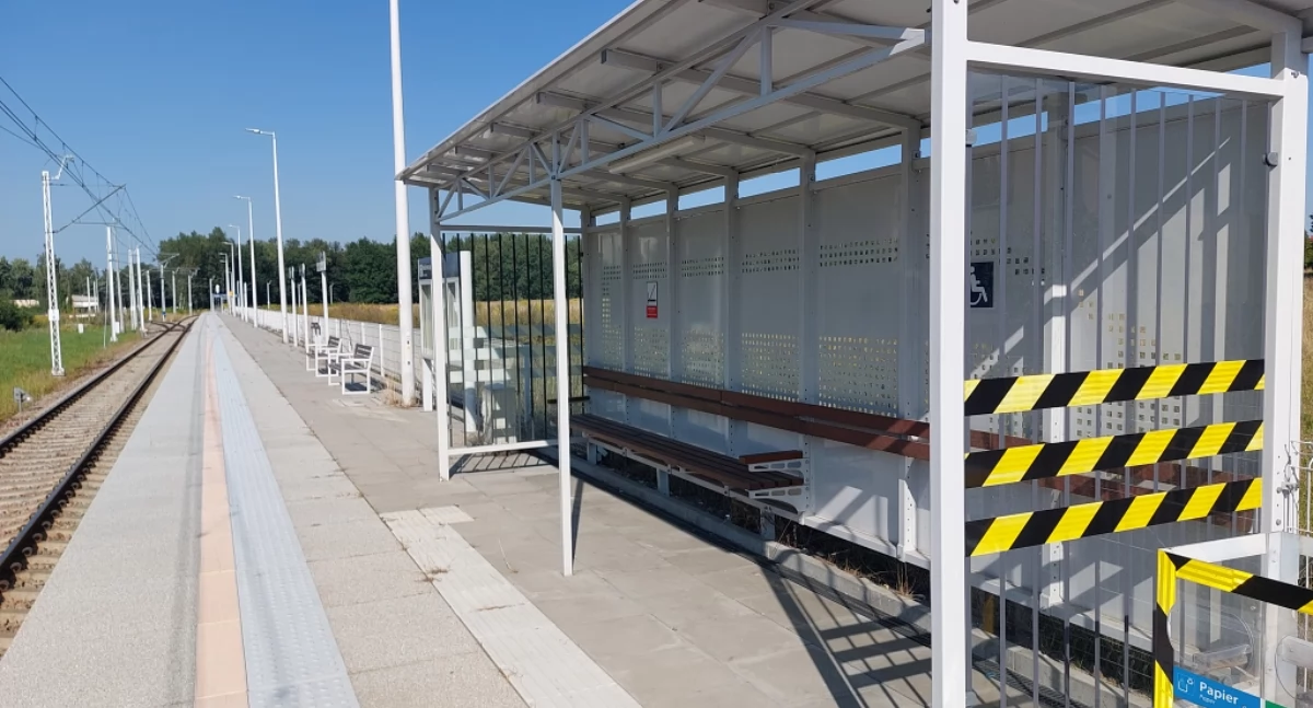 Po około 30 latach pociągi pasażerskie powrócą na linię kolejową. Przejazd z Katowic do Tychów potrwa dłużej