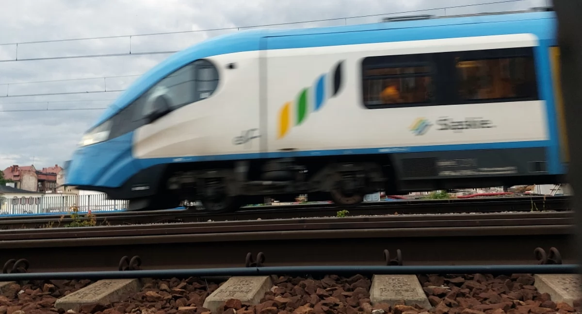 Dzień dobry Katowice. Pociągi jeżdżą po nowych torach