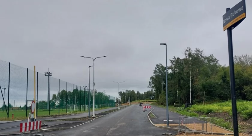 Miało być najtaniej, a jest najdrożej. Koszt budowy dróg wokół stadionu przekroczył już 100 milionów złotych