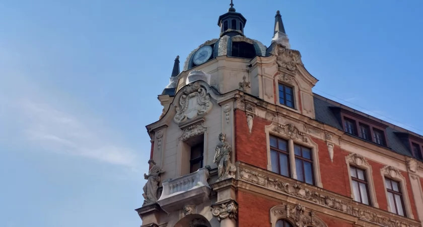 Dzień dobry Katowice. Nie ma pomysłu na jedną z najładniejszych miejskich kamienic