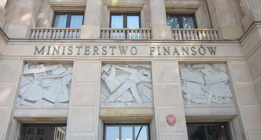 Kasowy PIT dostępny dla szerszego grona przedsiębiorców od stycznia 2026 roku – nowy projekt ustawy Ministerstwa Finansów i Gospodarki