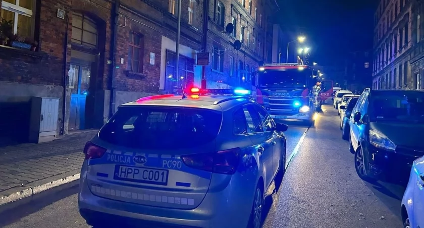 Mężczyzna podejrzany o podpalenie kamienicy, w której mieszkał, został tymczasowo aresztowany