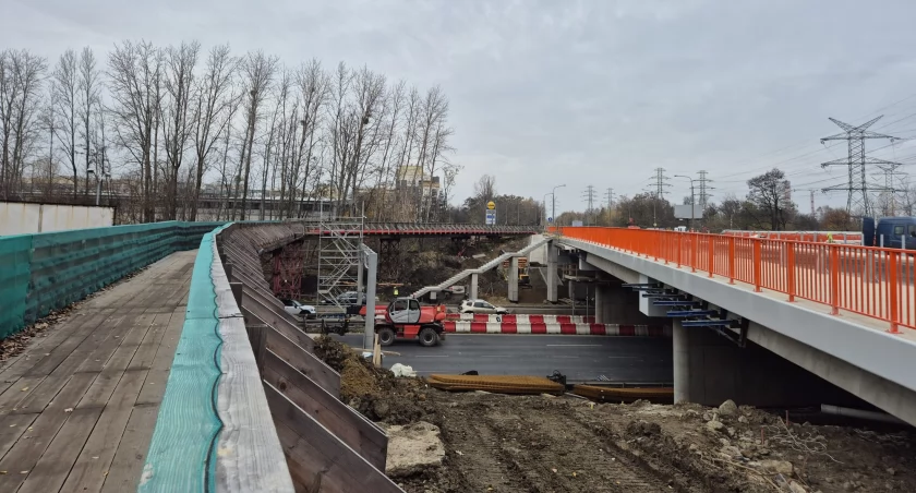 Zmiana w organizacji ruchu na S86. To ma być już ostatnia przed otwarciem