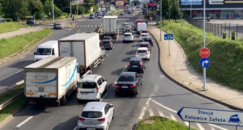 Katowice jednak będą musiały wprowadzić Strefę Czystego Transportu