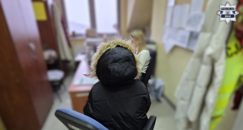 Pijana matka za kierownicą. Uciekała przed policją z kilkuletnim dzieckiem