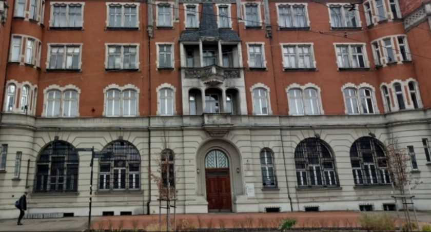Dzień dobry Katowice. Ruszają prace na zabytkowym gmachu Muzeum Śląskiego