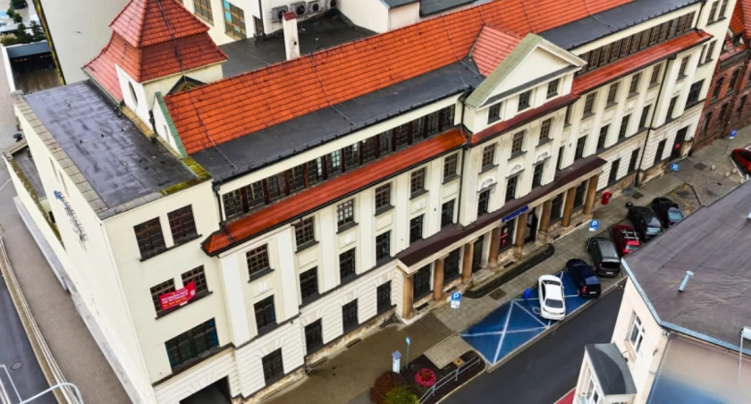 Poczta Polska chce wynająć swój najcenniejszy budynek w Katowicach