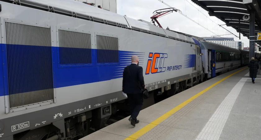 Miała być wojna o pasażera, a jest bitwa na oświadczenia. Problemy czeskiego RegioJet na polskich torach