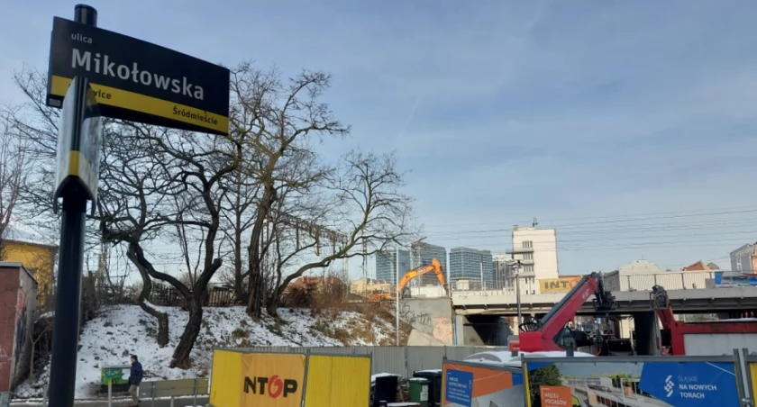 Mikołowska zostanie otwarta dla samochodów. Zwężenia na ul. św. Jana i kolejna ulica do zamknięcia