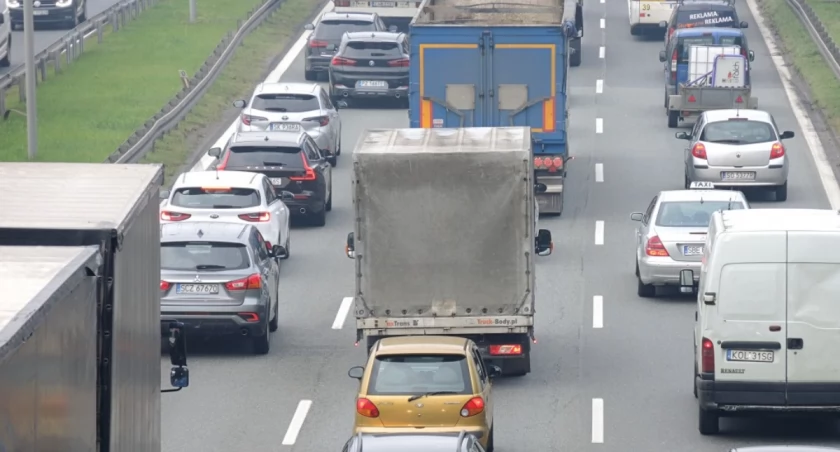 Większość mieszkańców Katowic popiera wprowadzenie Strefy Czystego Transportu. Tak wynika z jedynego badania na ten temat
