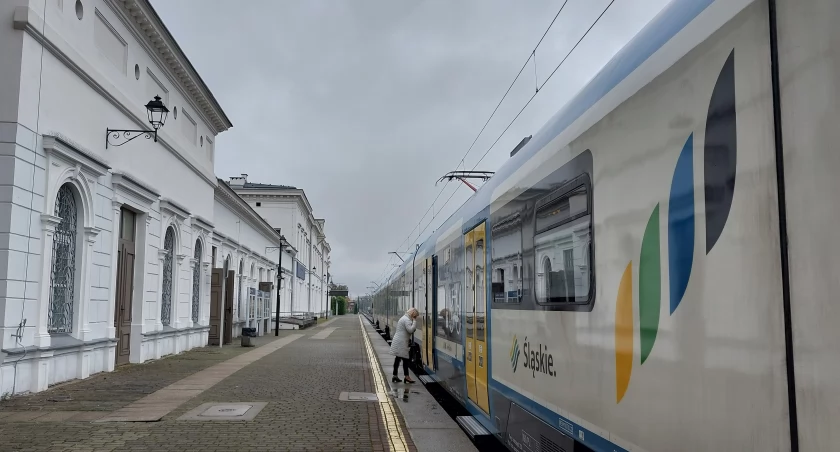 Obywatel Wenezueli powiedział na lotnisku w Pyrzowicach, że przyleciał do Polski, żeby zwiedzić Sosnowiec. Straż Graniczna nie uwierzyła