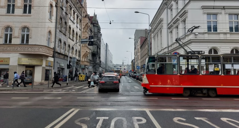 Już wiadomo jak będzie wyglądała Strefa Czystego Transportu w Katowicach. Bardzo mały obszar i dużo wyłączeń