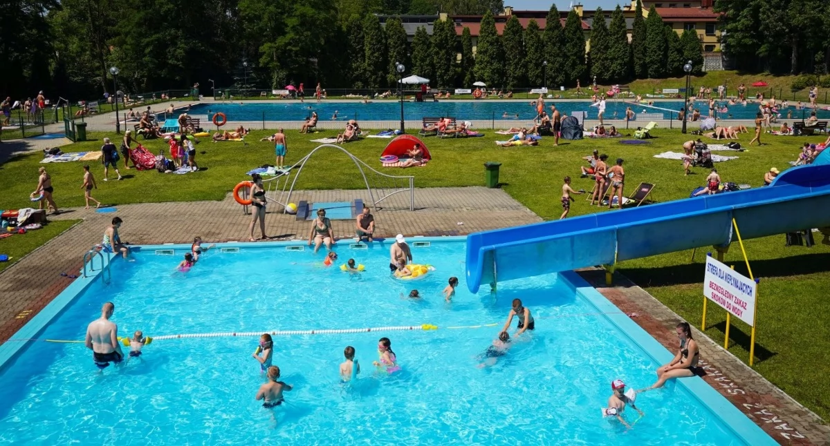 Będzie deszczowo i chłodno, ale MOSiR otwiera w ten weekend kąpielisko Rolna
