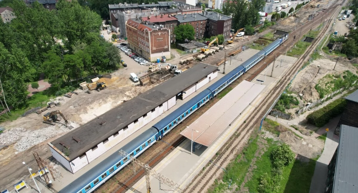 Rozpoczyna się przebudowa przejścia podziemnego pod torami i budowa nowego peronu w Szopienicach