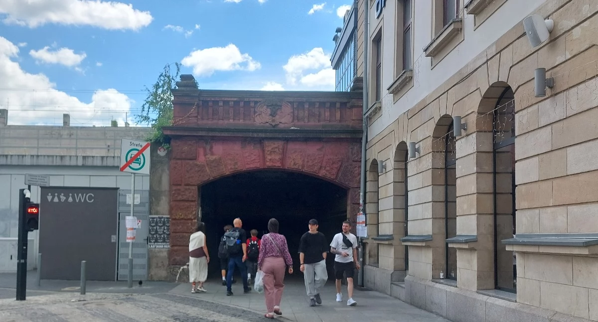 Dzień dobry Katowice. Dzisiaj otwarcie nowego przejścia pod torami i zamknięcie innego