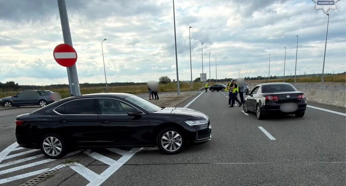 Strzały na autostradzie A1. Policjanci użyli broni