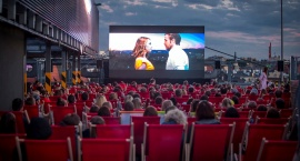 Rusza kino plenerowe na dachu Supersamu