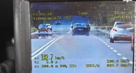 Przy ograniczeniu 70 km/h, kierowca BMW jechał ponad&hellip;