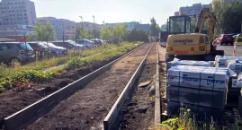 Zablokowane miejsca parkingowe na os. Paderewskiego.&hellip;