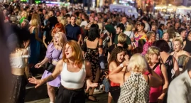 Na katowicki rynek wracają potańcówki. Jest program &hellip;