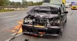 Poważna kolizja na S1. Kierujący BMW wjechał w tył i&hellip;