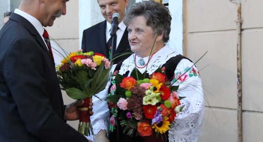 Prestiżowa nagroda dla wycinankarki Heleny Miazek