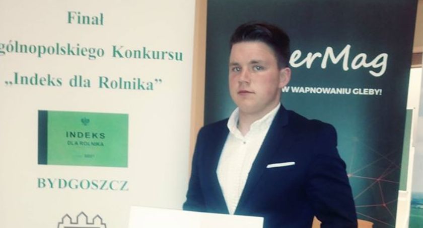 Uczniowie ze Zduńskiej Dąbrowy z indeksami na wyższą uczelnię