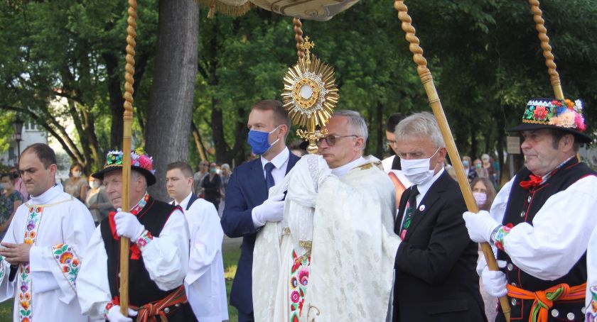 Zakończenie oktawy Bożego Ciała w Łowiczu (ZDJĘCIA, VIDEO)