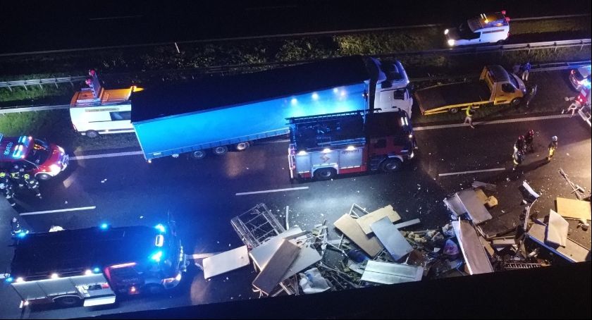 PILNE!!! Tragiczny wypadek na A2 za węzłem na Skierniewice (KOLEJNA AKTUALIZACJA!!!)