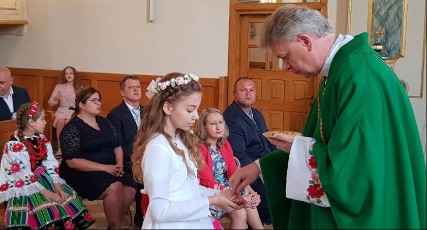 I Komunia Święta w Kościele pw. Świętego Ducha w Łowiczu (FOTO i VIDEO)