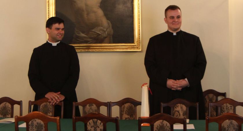 Nowi kapłani z diecezji łowickiej posłani do pierwszych parafii