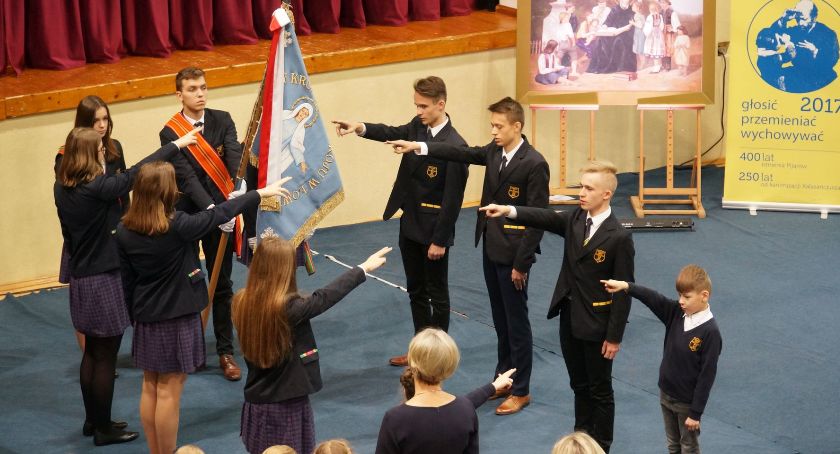 Rok w Pijarskiej
