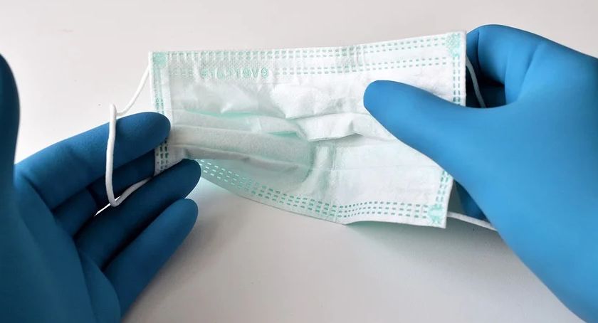 Dodatkowe obostrzenia w powiatach z największym przyrostem zakażeń