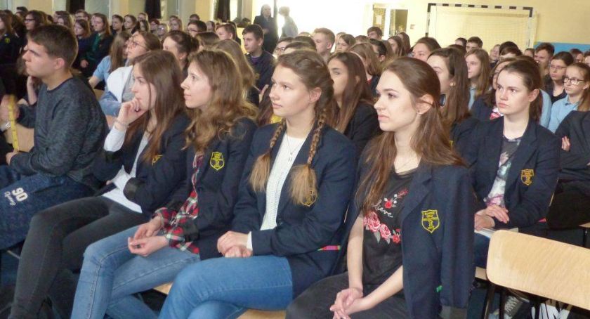 Erasmus+ w Pijarskiej. Szkoła otrzymała ponad 90 tys. zł dofinansowania