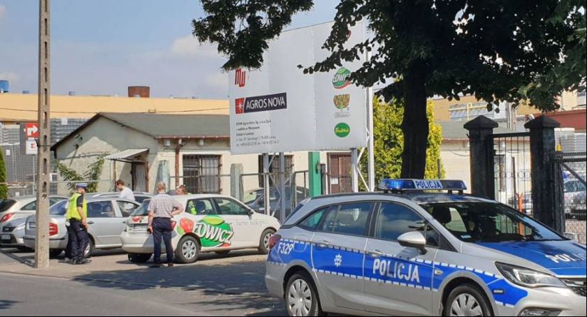 Kolizja dwóch samochodów marki Skoda Fabia na ul. Sikorskiego 