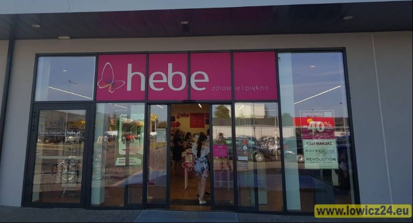 21-latek ukradł perfumy na kwotę prawie 500 zł