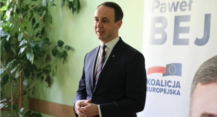 Posłowie PSL-Kukiz15 chcą testów na koronawirusa dla uczniów 