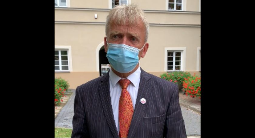Burmistrz Łowicza o czerwonej strefie: przestrzegajmy prawa, przestrzegajmy zakazów (VIDEO)