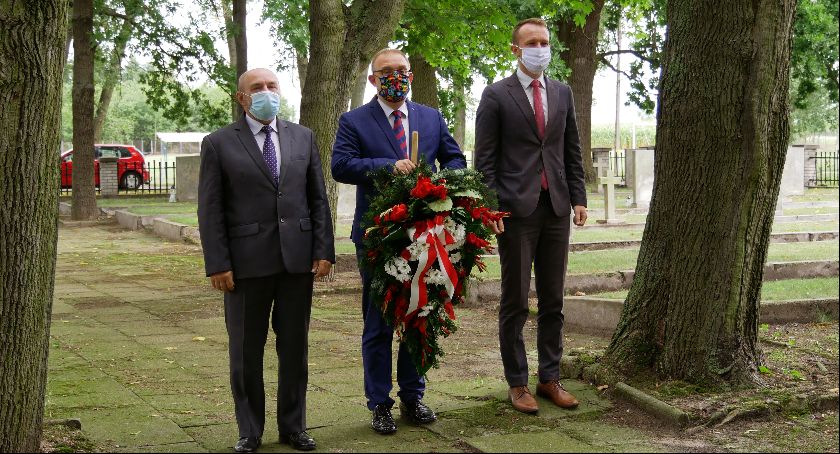 Starostwo Powiatowe. Obchody 81. rocznicy wybuchu II wojny światowej 