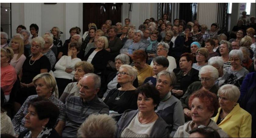 Zostań członkiem Łowickiego Uniwersytetu Trzeciego Wieku