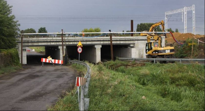 Przejazd Arkadyjską jeszcze nie teraz. Kiedy? Może z końcem miesiąca