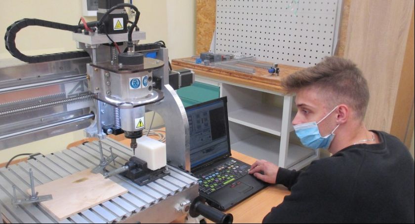 ZSP 1. Zakończył się kurs kwalifikacyjny - operator/programista CNC