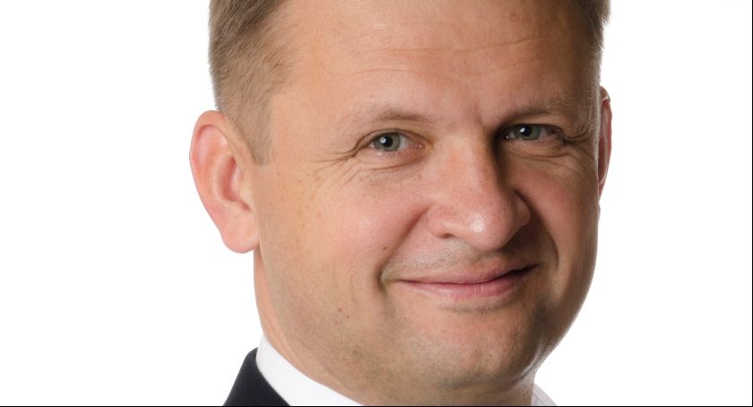 Sekretarz Powiatu Łowickiego -Marcin Pluta- zasiądzie w organie doradczym, działającym w strukturach Unii Europejskiej 