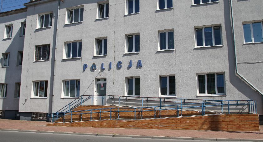Łyszkowice. Pijani niszczyli ławki, grozi im do 5 lat więzienia